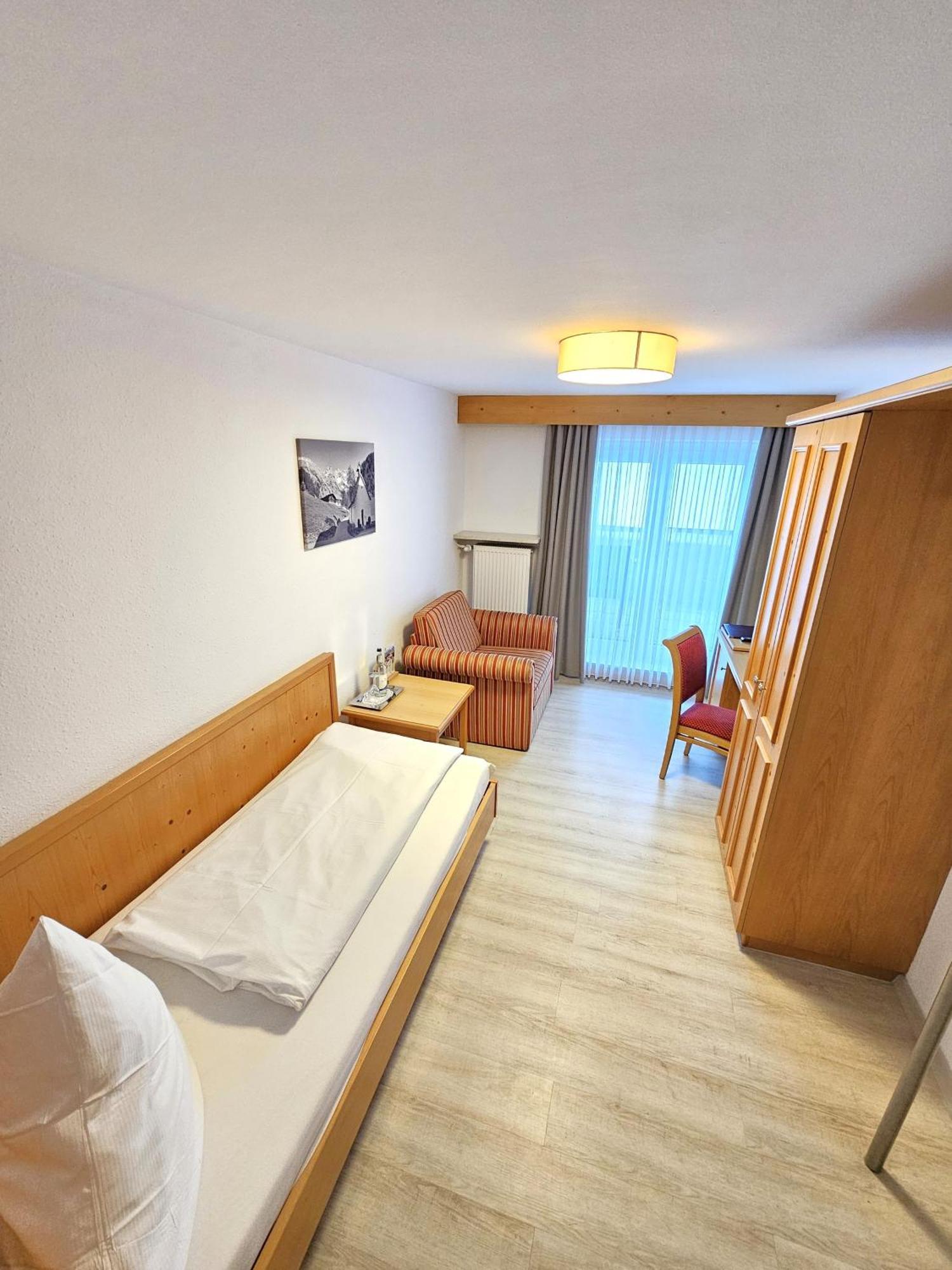 Hotel Cafe Fuggerhof Oberstdorf Dış mekan fotoğraf
