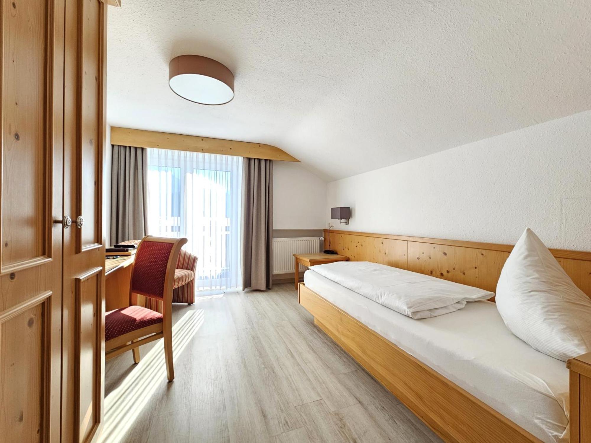 Hotel Cafe Fuggerhof Oberstdorf Dış mekan fotoğraf